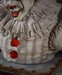 PENNYWISE 1:1 BUST BY ECC & CINEMAQUETTE - Image 26