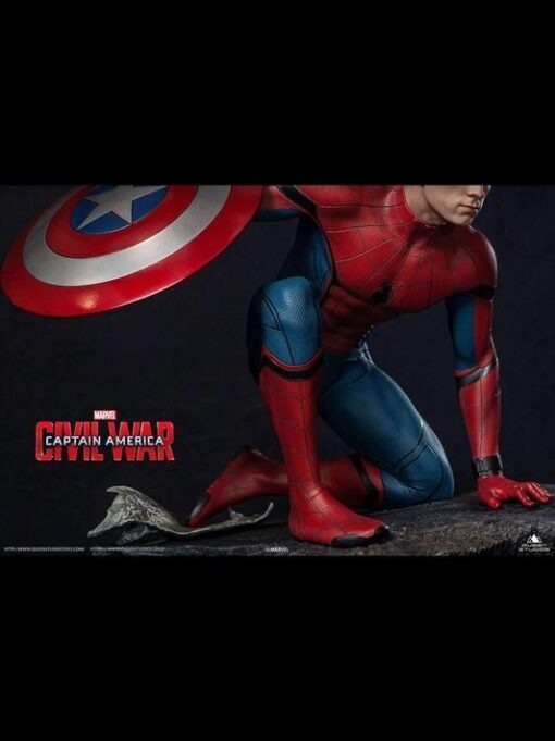 MARVEL Spider-Man 1/4 Scale Captain America: Civil War Statue PREMIUM EDITION - Image 11