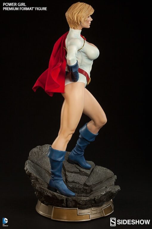 Power Girl Premium Format™ Figure by Sideshow Collectibles COLLECTOR EDITION LIMITED EDITION - Image 3