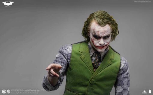 Joker (Heath Ledger) 1:6 Collectible Action Figure  - Premium (2 figures) - Image 20