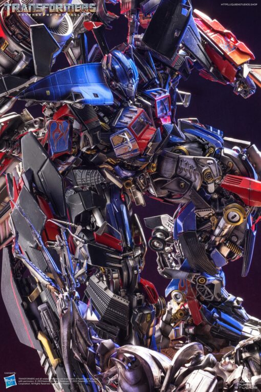 JETPOWER OPTIMUS PRIME VS MEGATRON STATUE BY QUEEN STUDIOS (Displayed in Store) - Image 22