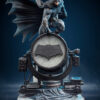 Statue Batman on Batsignal (Deluxe) - Zack Snyder`s Justice League - Art Scale 1/10 - Iron Studios