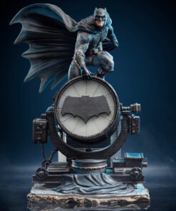 Statue Batman on Batsignal (Deluxe) - Zack Snyder`s Justice League - Art Scale 1/10 - Iron Studios