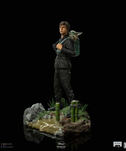 LUKE SKYWALKER AND GROGU TRAINING BOOK OF BOBA FETT 1/10 SCALE STATUE BY IRON STUDIO - Image 11