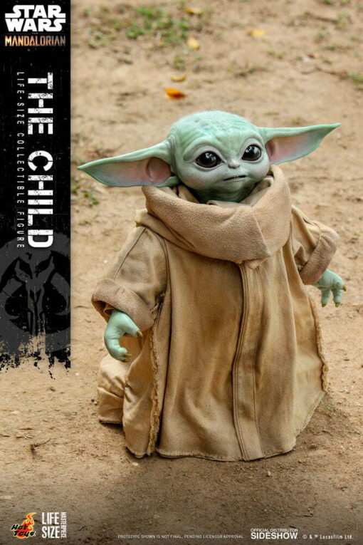 The Child Life-Size Figure by Hot Toys Life-Size Masterpiece Series - The Mandalorian HOT TOYS