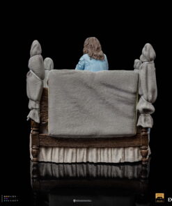 Statue Possessed Regan McNeil - The Exorcist - Art Scale 1/10 - Iron Studios - Image 6