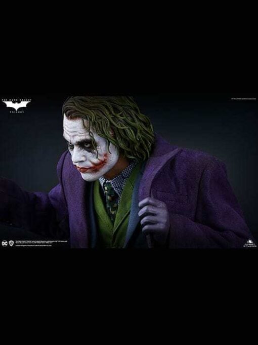 QUEEN STUDIOS The Dark Knight Joker 1:4 Scale Statue - Regular Version - Image 15