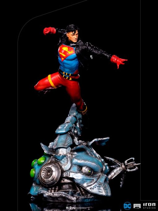 SUPERBOY1:10 Scale Statue by Iron Studios - Image 8
