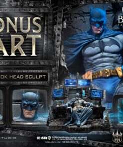Alternative view of Batman (Comics) Batman Tactical Throne favorite "Design by Gabriele Dell'Otto"  Ultimate Bonus Version