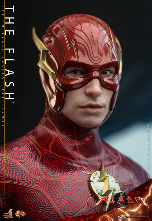 The Flash Sixth Scale Figure Item Number: Manufacturer: Hot Toys - Image 10