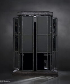 Queen Studios - Christian Bale 1/1 Bust + TDK Batman 1/1 Statue + Batman Armory (with interchangeable head sculpts) Ultimate Edition - Image 15