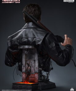 Alternative view of TERMINATOR 2: T800 Life-size Bust - Queen Studios
