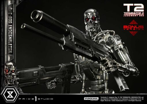Terminator 2: Judgment Day  T-800 Endoskeleton DX Bonus Version By Prime1Studio - Image 7