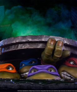 TMNT - Underground 1/1 LIFE SIZE STATUE BY PCS (Store Displayed)