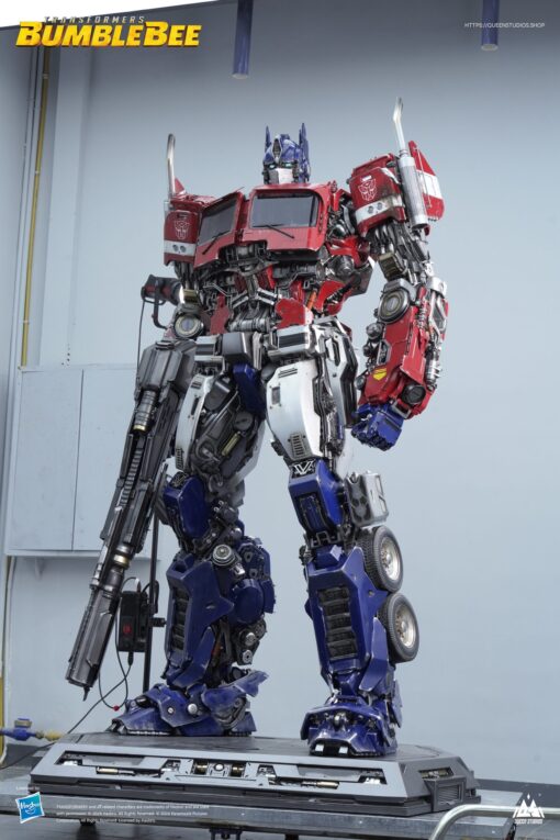 Queen Studios - Optimus Prime Human-Size Statue