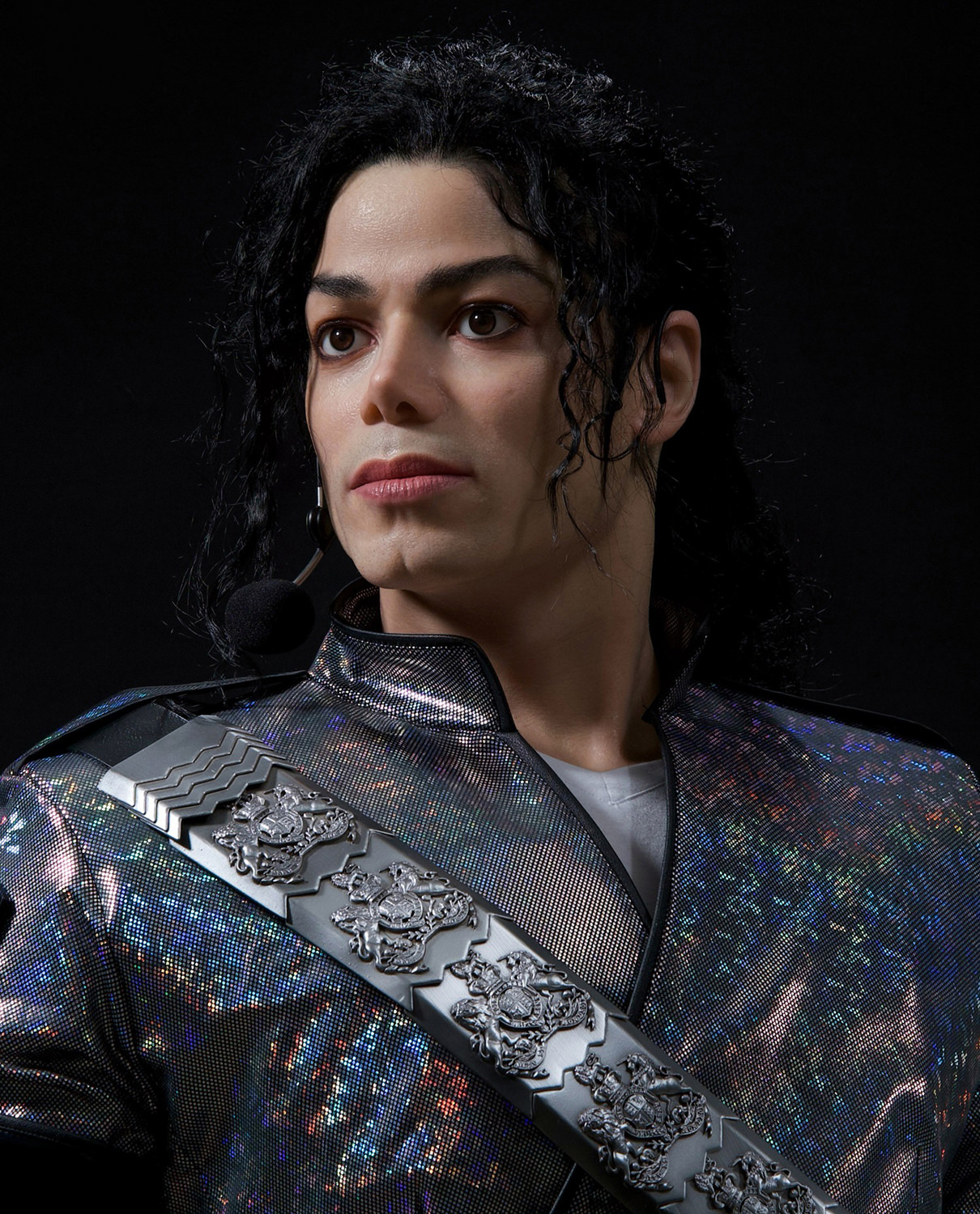 Michael Jackson (Dangerous Tour) Life-Size Bust - Damtoys - Image 22