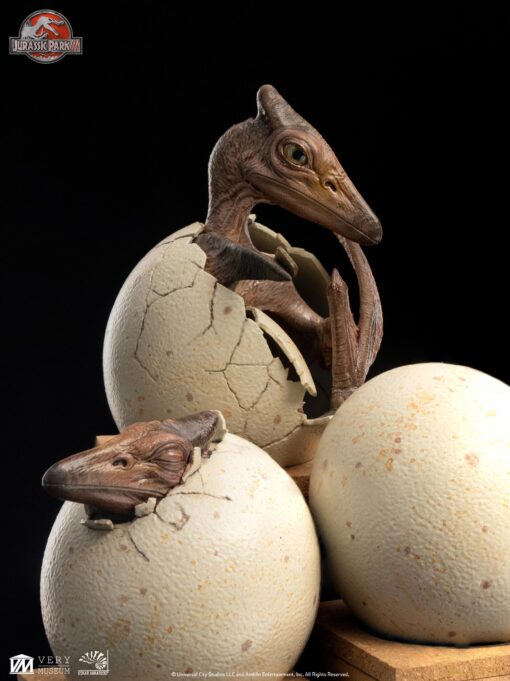ELITE CREATURE COLLECTIBLES PRESENTS: Jurassic Park Hatching Pterosaur