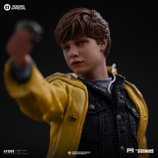 Statue Mikey Walsh - The Goonies 40th anniversary - Art Scale 1/10 - Iron Studios - Image 5