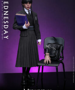 Alternative view of Wednesday Sixth Scale Figure - Hot Toys