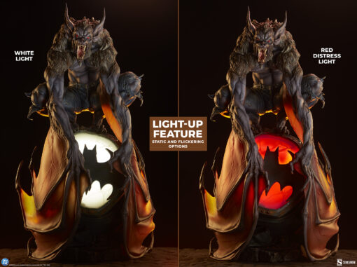 Man-Bat™ Premium Format™ Figure - Sideshow Collectibles - Image 9