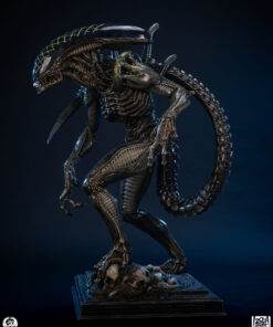 GRID ALIEN 1:2 SCALE STATUE - PCS Collectibles - Image 6
