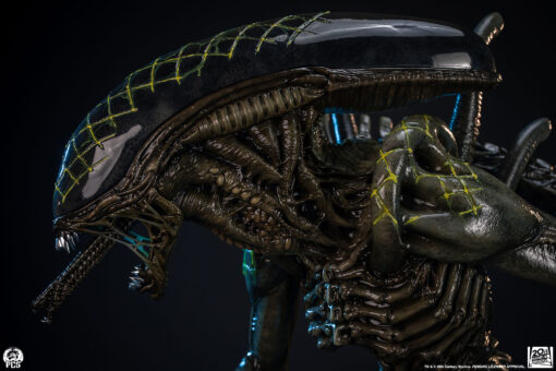GRID ALIEN 1:2 SCALE STATUE - PCS Collectibles - Image 20