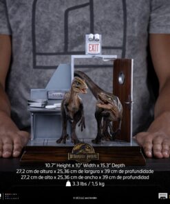 Alternative view of Statue Raptors at the Kitchen’s Door – Jurassic Park – Art Scale 1/10 – Iron Studios