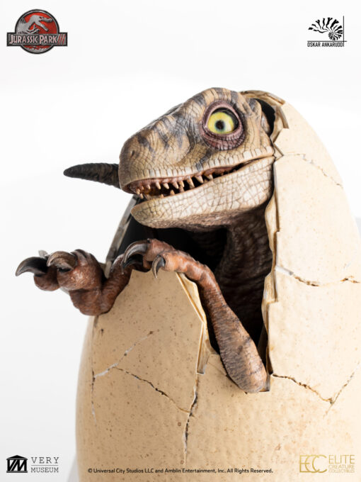 ELITE CREATURE COLLECTIBLES PRESENTS: Jurassic Park III White Queen Egg Hatching