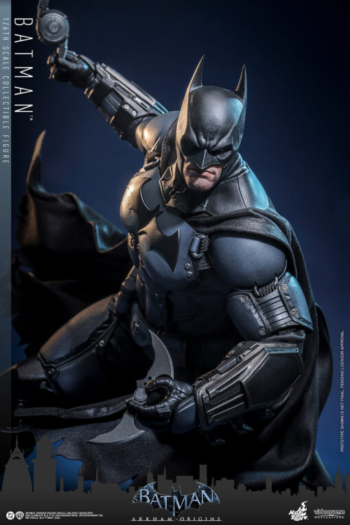 Batman™ Sixth Scale Figure - Hot Toys - Image 5