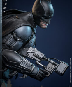 Batman™ Sixth Scale Figure - Hot Toys - Image 8