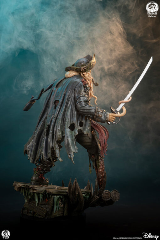 PIRATES OF THE CARIBBEAN: DAVY JONES 1:3 SCALE STATUE - PCS - Image 16