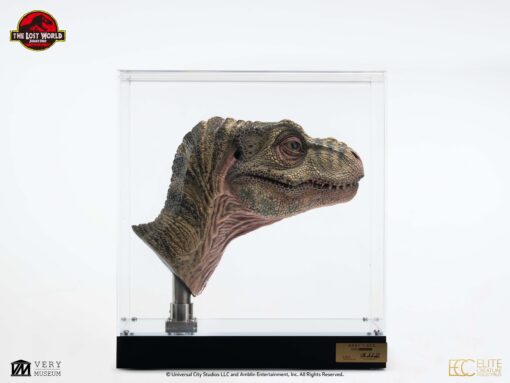 ELITE CREATURE COLLECTIBLES PRESENTS: Jurassic Park 2 Junior T-Rex Bust Prop Reproduction - Image 4